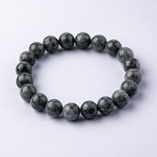 たえぼん☆)２品まとめ。糸魚川翡翠ブレスレット、13mm。黒翡翠10mm。 たえぼん☆様専用)2品まとめ。糸魚川翡翠ブレスレット、13mm。黒翡翠