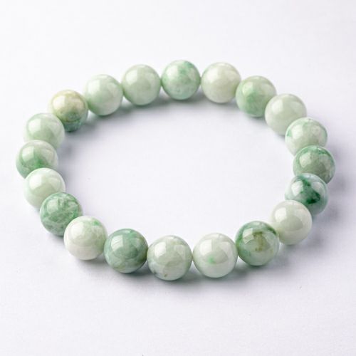 17cmサイズ・10mm玉・淡緑色・艶美麗】（高品質淡緑色ヒスイ）糸魚川