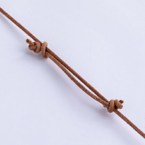 翡翠ペンダント