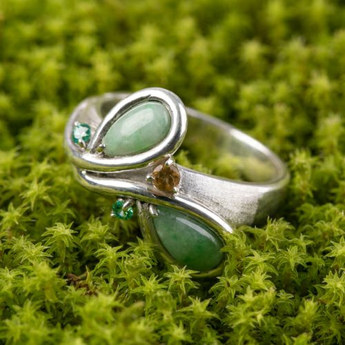 13号サイズ・艶良し】（高品質濃緑色ヒスイ）糸魚川天然翡翠シルバー