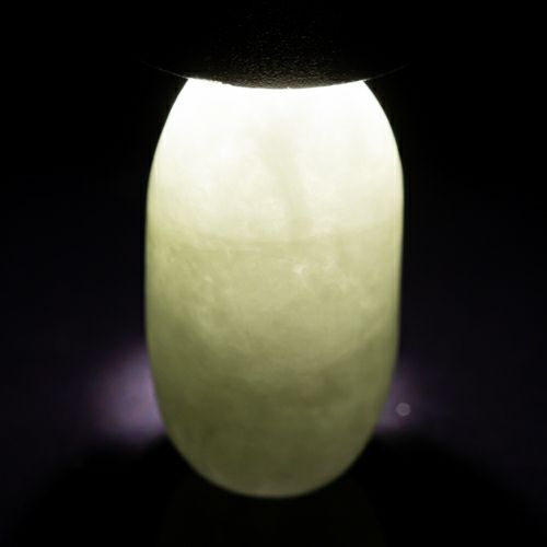 翡翠ペンダント