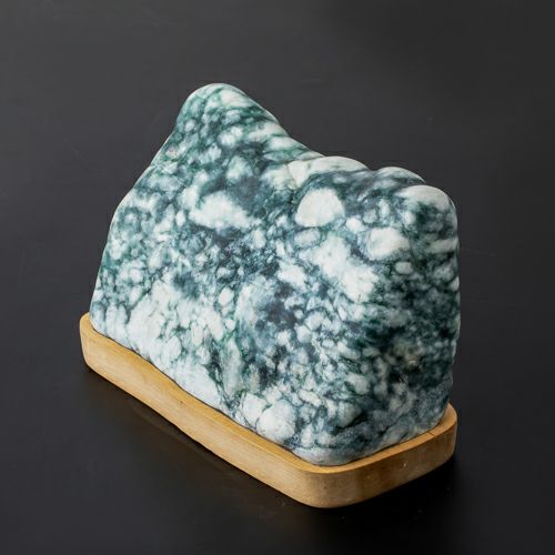 【Premium】特大美石　糸魚川翡翠　翡翠　白×翠　翡翠輝石　原石　754ｇ Premium】特大美石 糸魚川翡翠 翡翠 白×翠 翡翠輝石 原石 754g