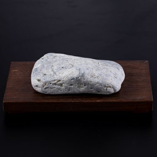 海石・親不知海岸産・硬くて淡い色味・1.3kg】（高品質ラベンダー色 