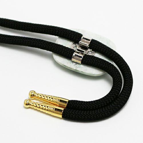 翡翠ループタイ