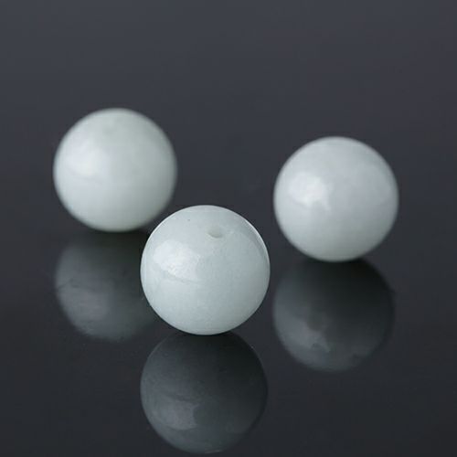 白色6mm玉・1玉より購入可能です】（高品質白色ヒスイ）糸魚川
