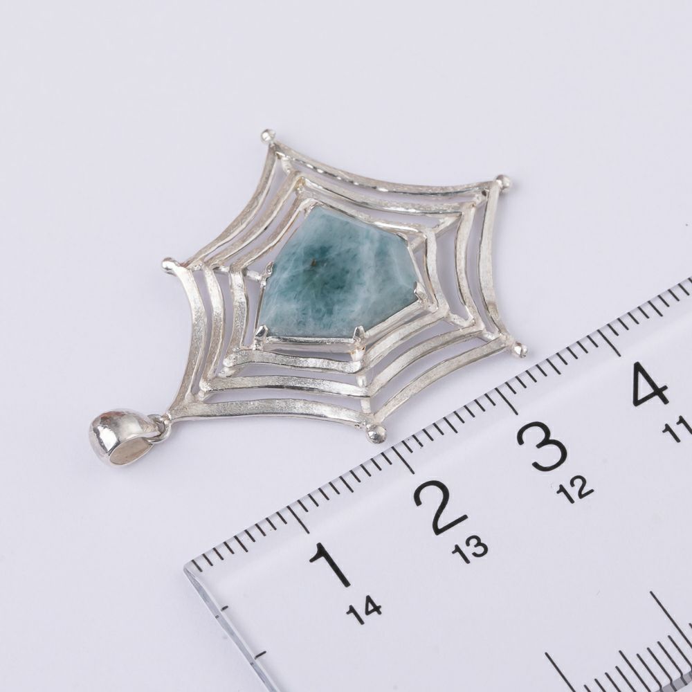 翡翠アクセサリー