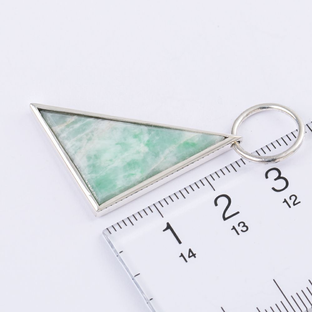 翡翠アクセサリー