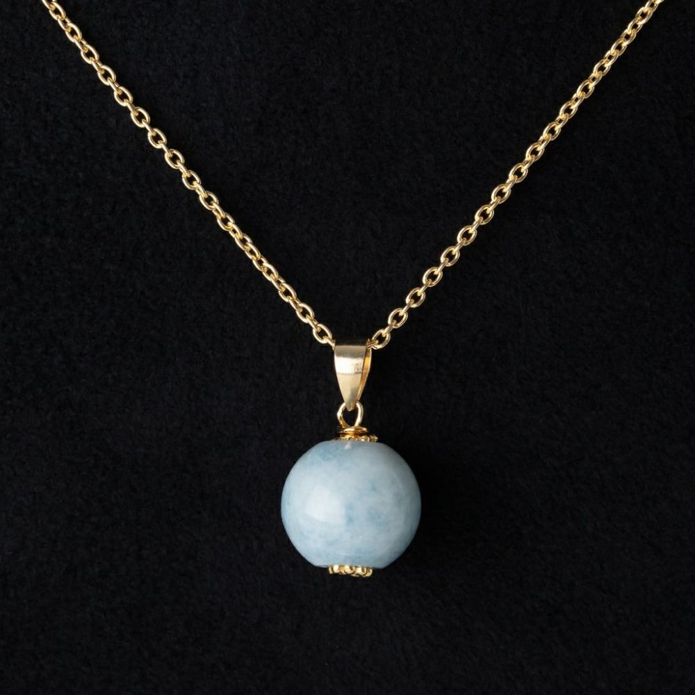 k18 SILVER デザイン 翡翠 ペンダント K18WG翡翠(ジェダイト)ペンダント | ジュエリーおかだ