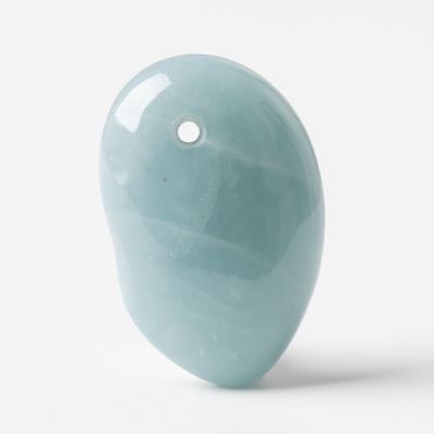 糸魚川翡翠勾玉 透明感