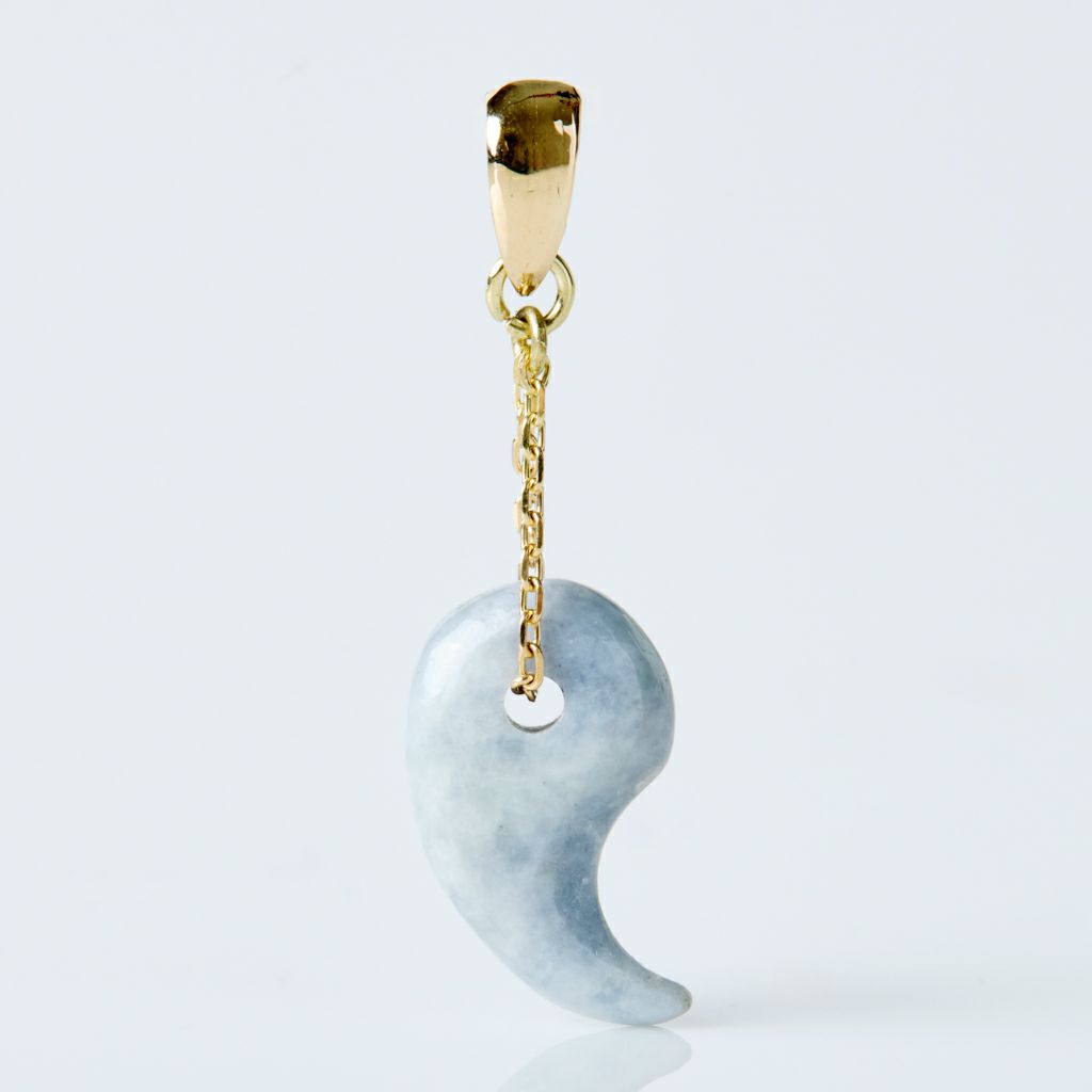 翡翠アクセサリー