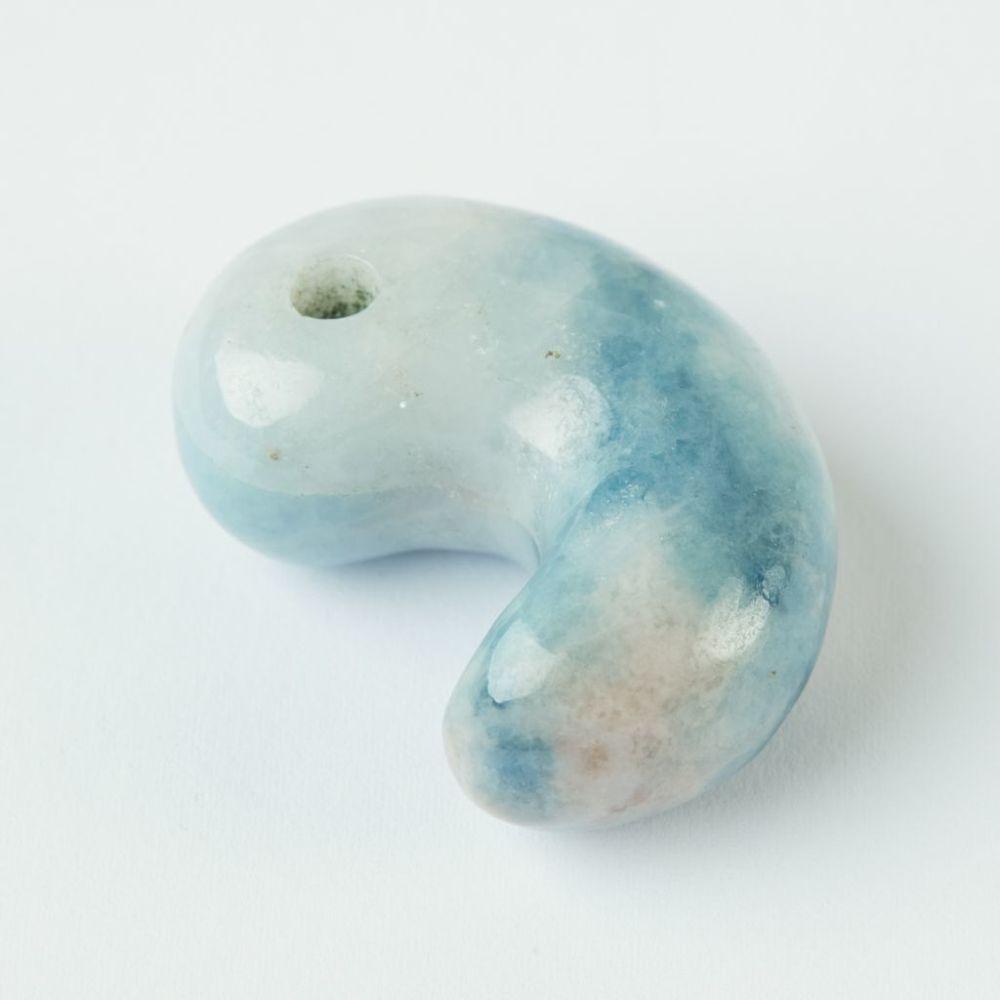 プレミアム・入コン沢・神話の勾玉・透明感良し・艶美麗】（プレミアム