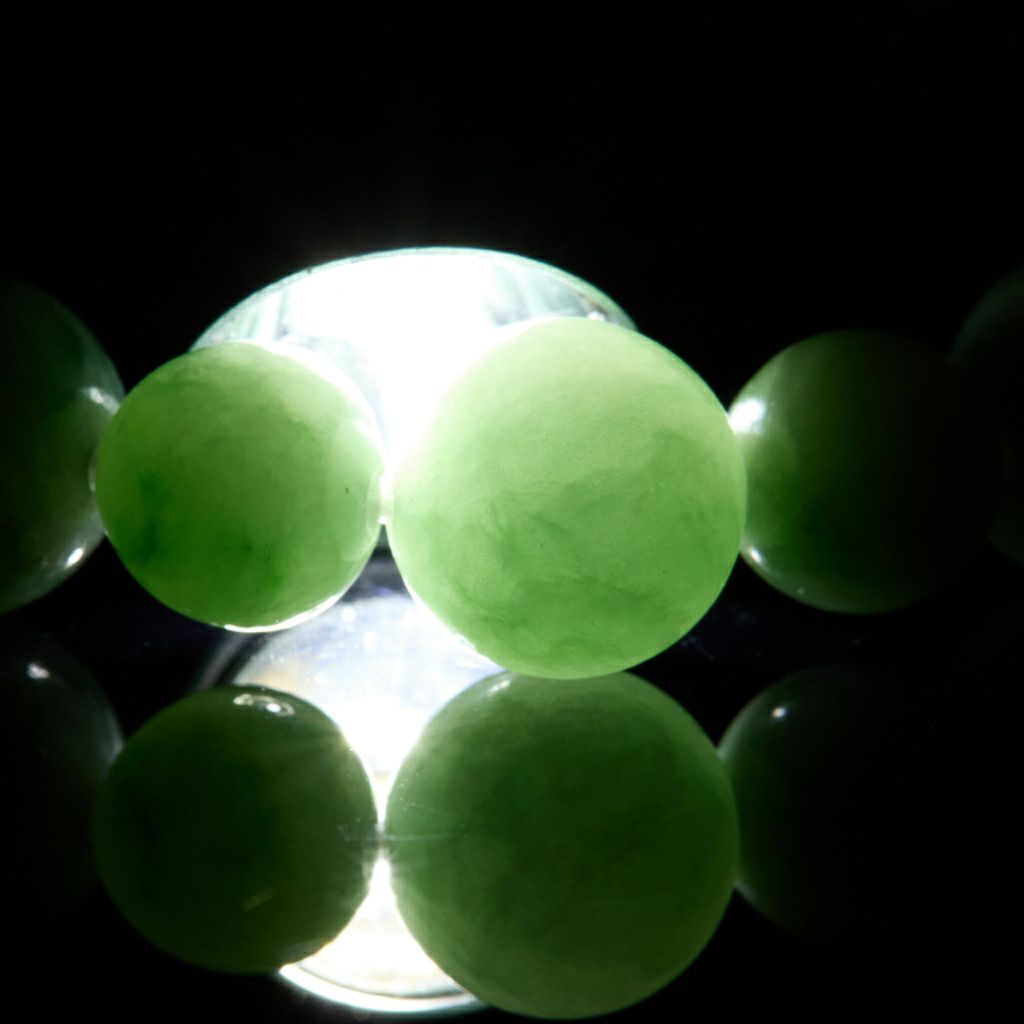 翡翠ブレスレット