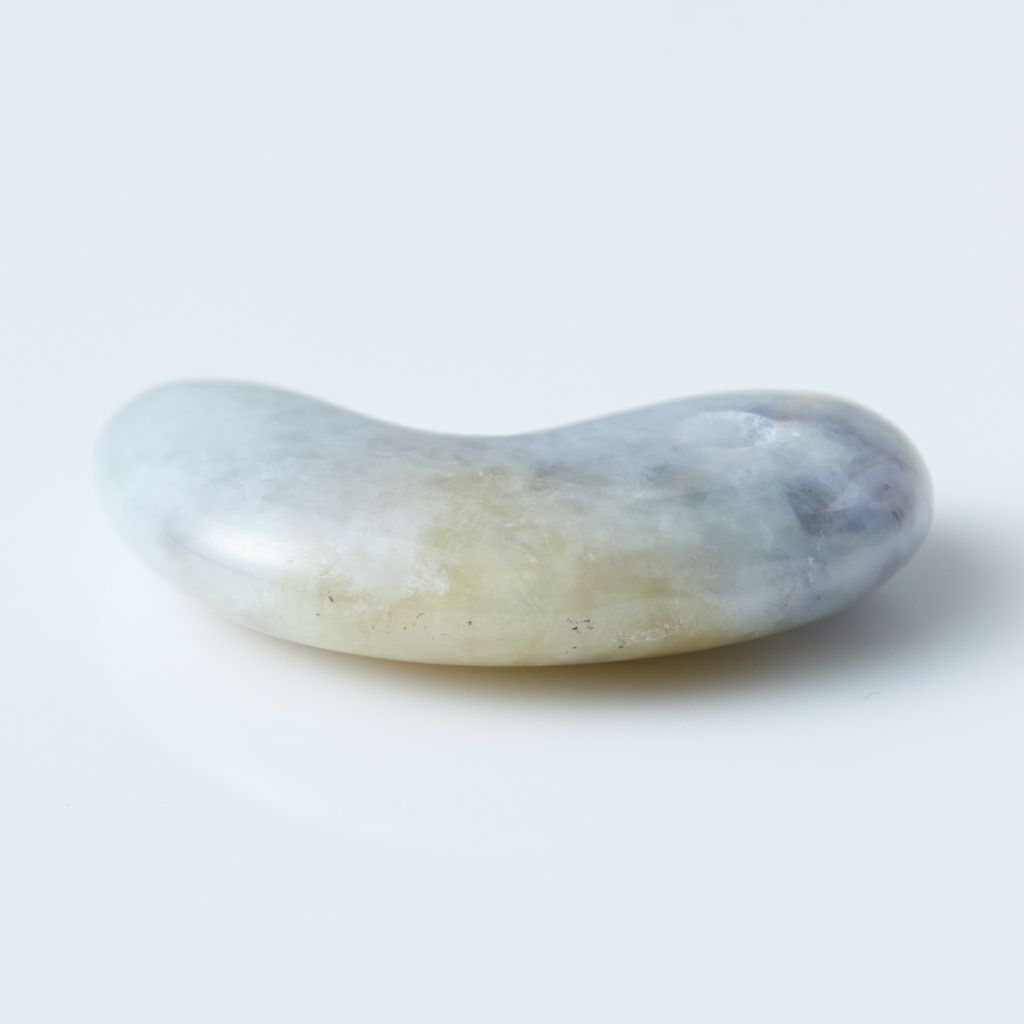 翡翠勾玉