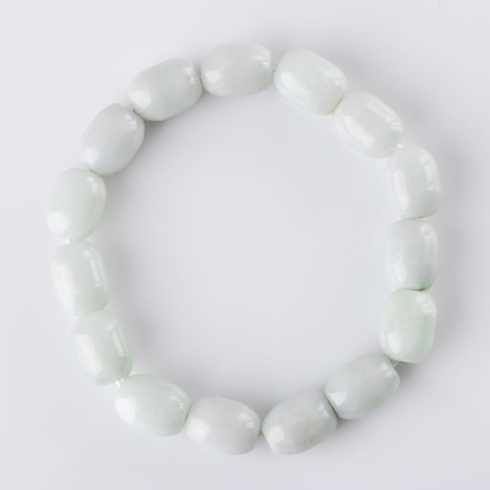 翡翠ブレスレット