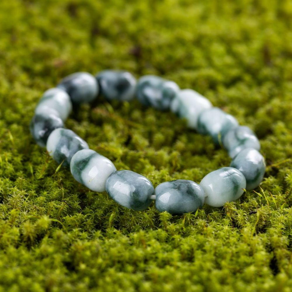 翡翠ブレスレット