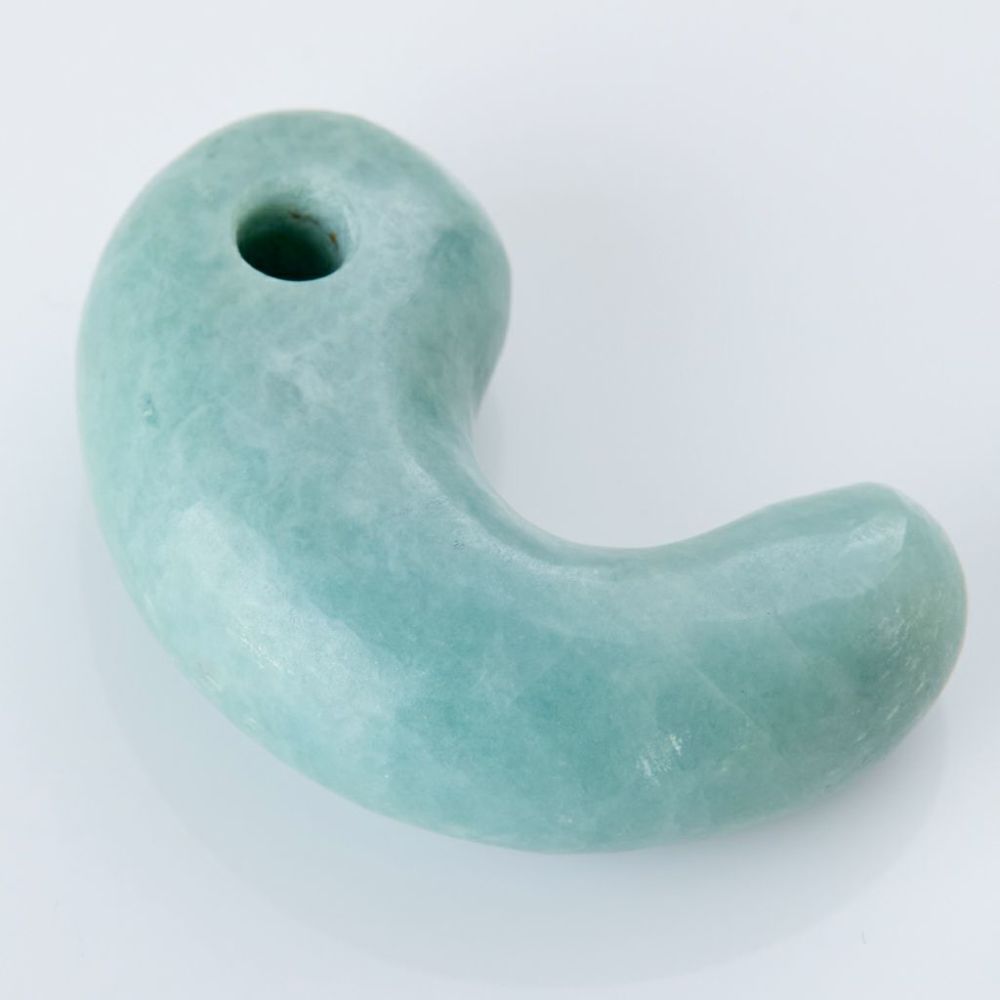 翡翠勾玉