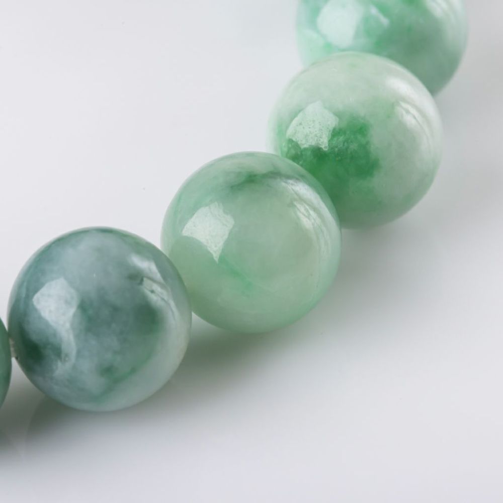 翡翠ブレスレット