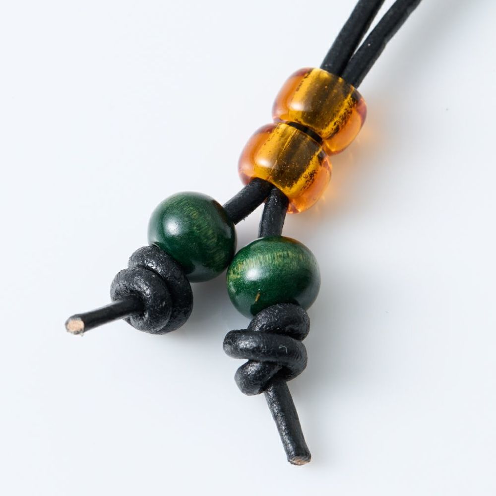 翡翠ペンダント