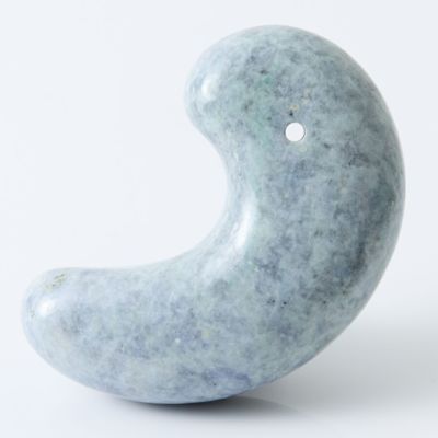 翡翠勾玉