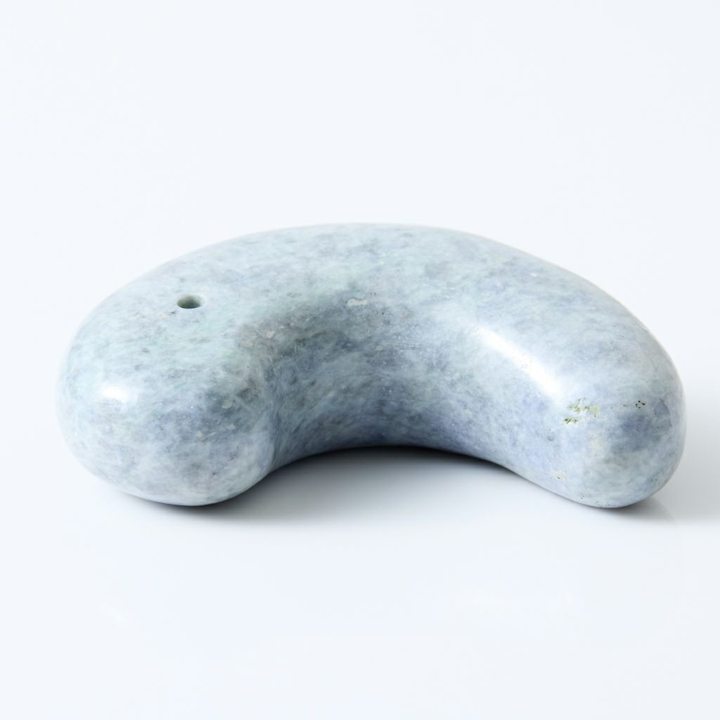 翡翠勾玉