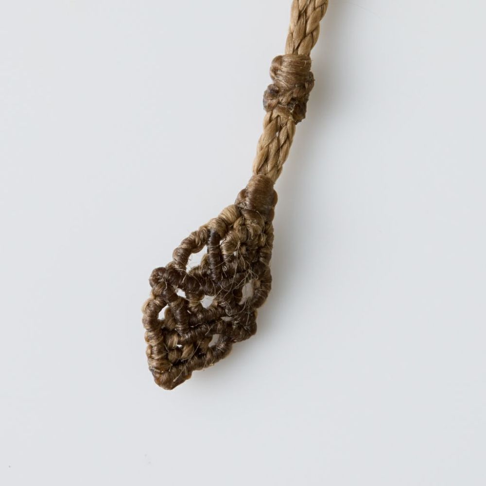 翡翠ペンダント