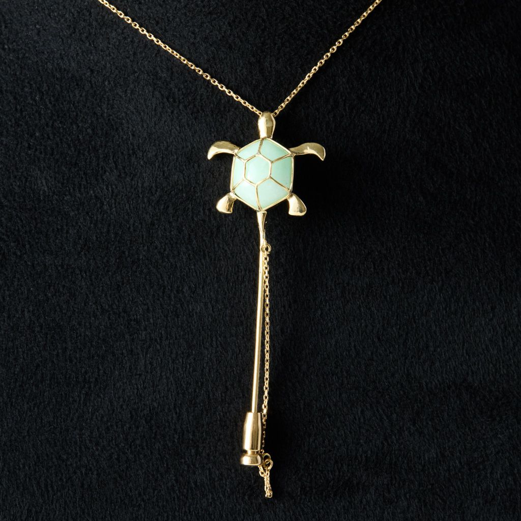 翡翠ペンダント