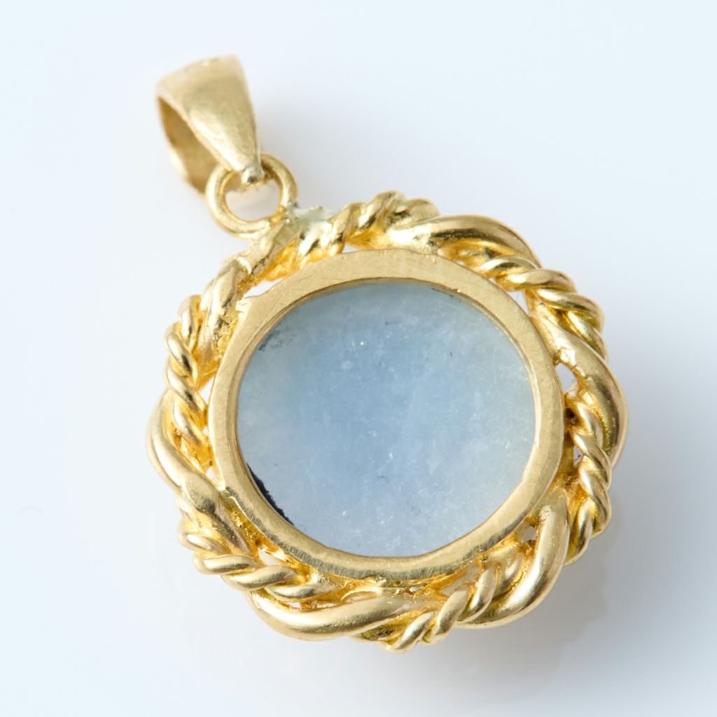 翡翠ペンダント