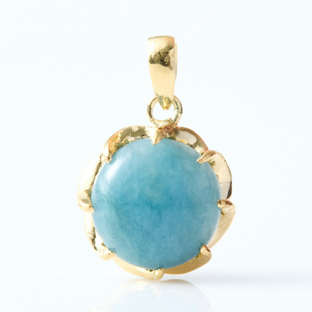 翡翠ペンダント