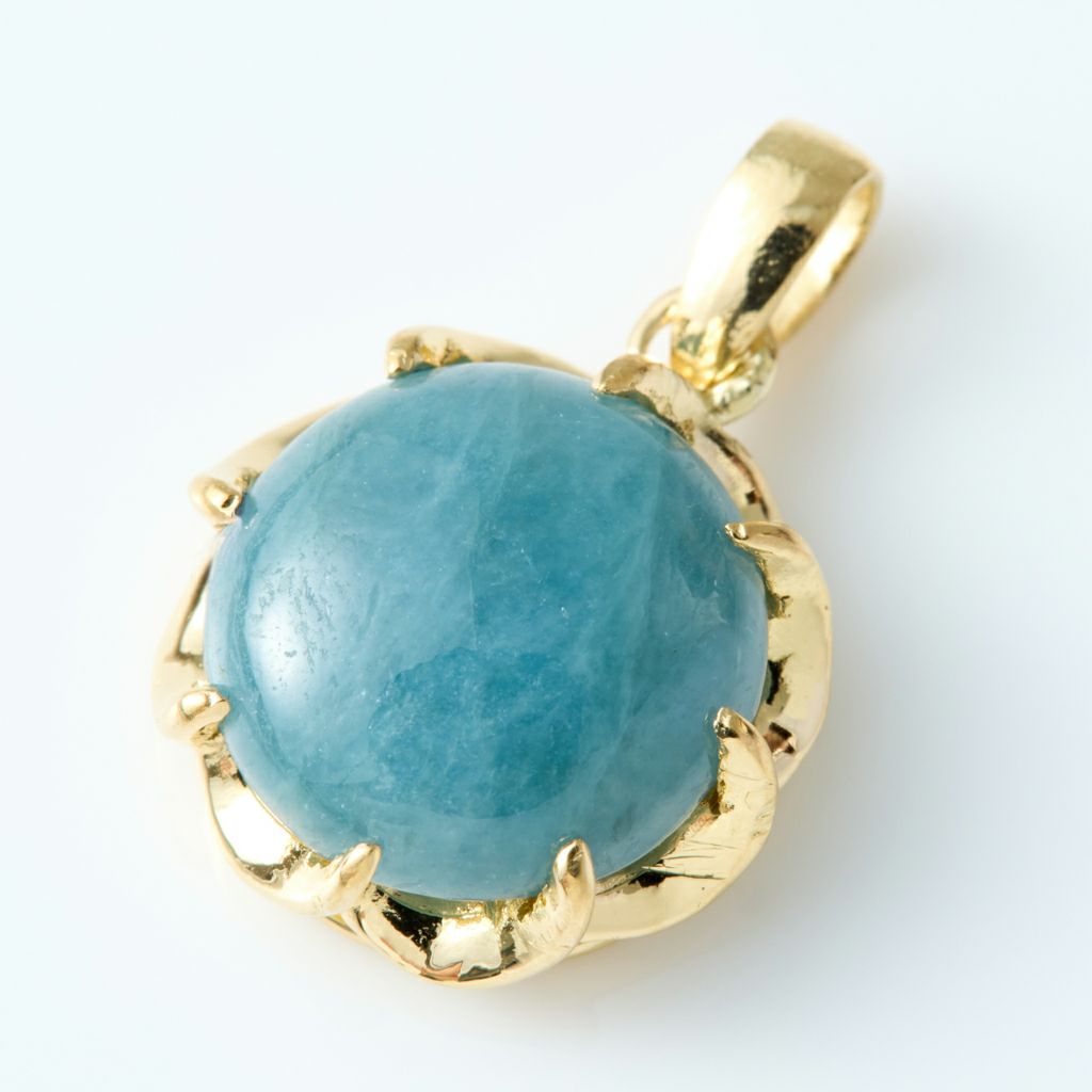 翡翠ペンダント