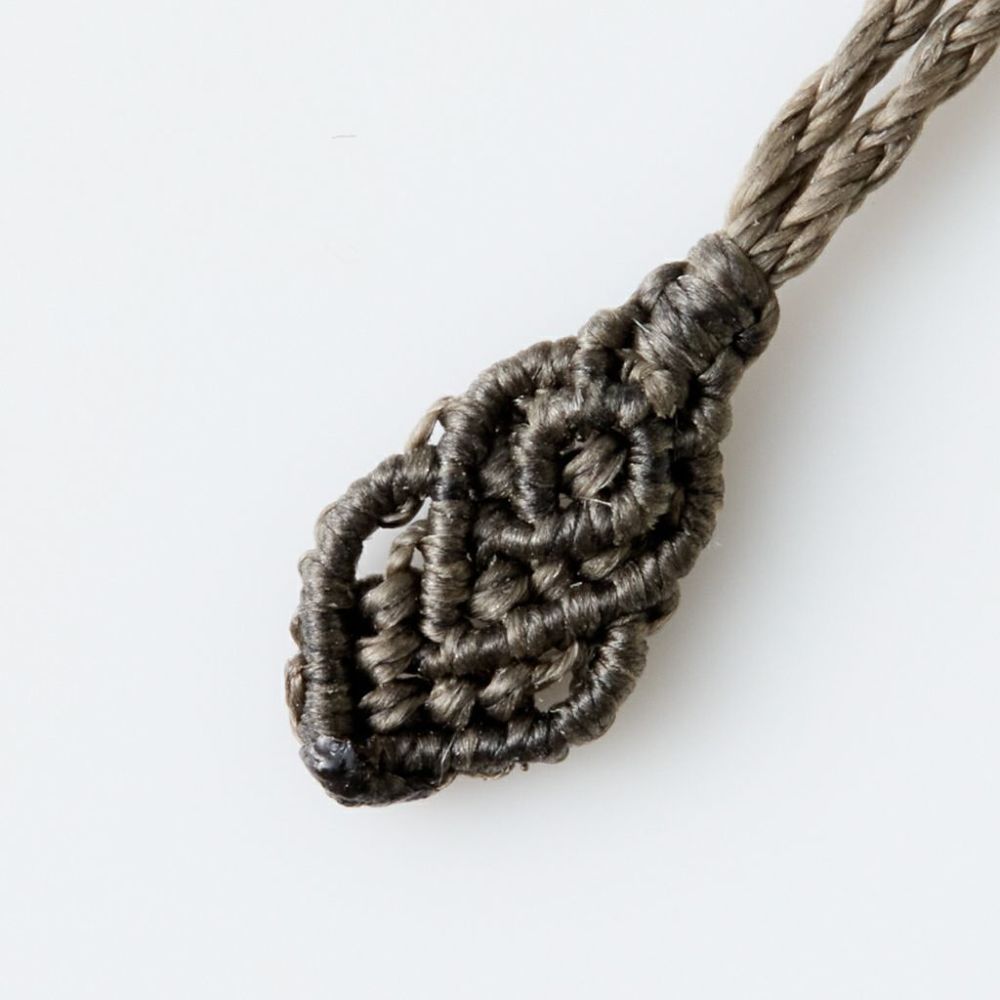 翡翠ペンダント