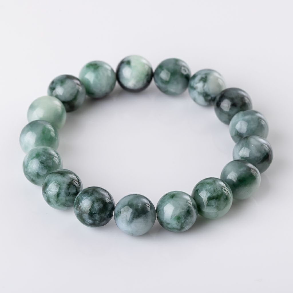 糸魚川翡翠勾玉・ブレスレット・指輪の専門店｜《公式》糸魚川翡翠工房